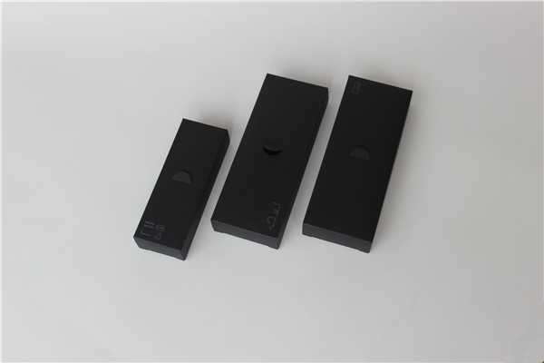 創(chuàng)維酷開(kāi)牛皮紙書(shū)型盒包裝